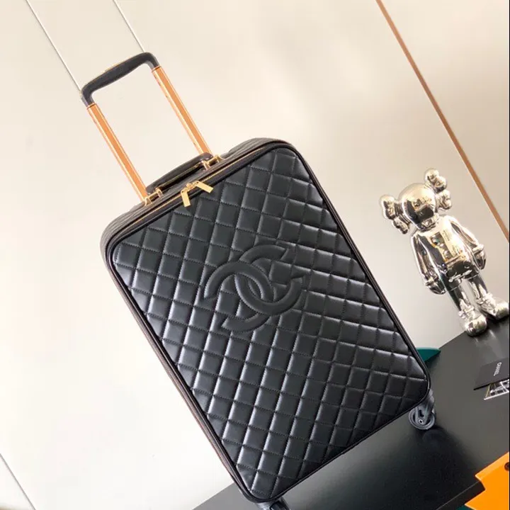 スーパーコピー シャネル スーツケース