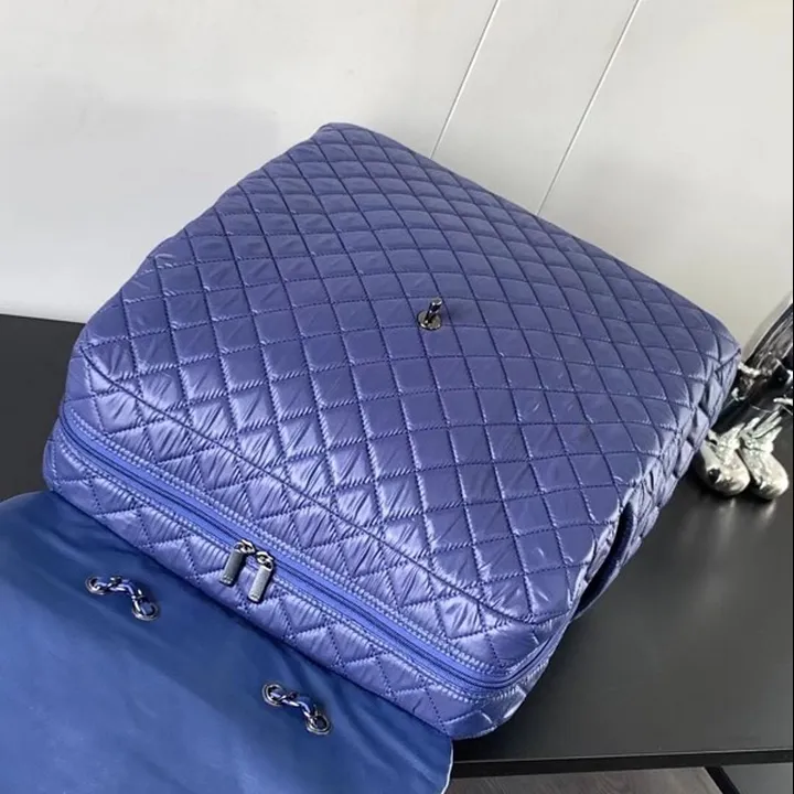 スーパーコピー シャネル スーツケース