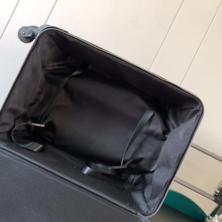 スーパーコピー シャネル スーツケース