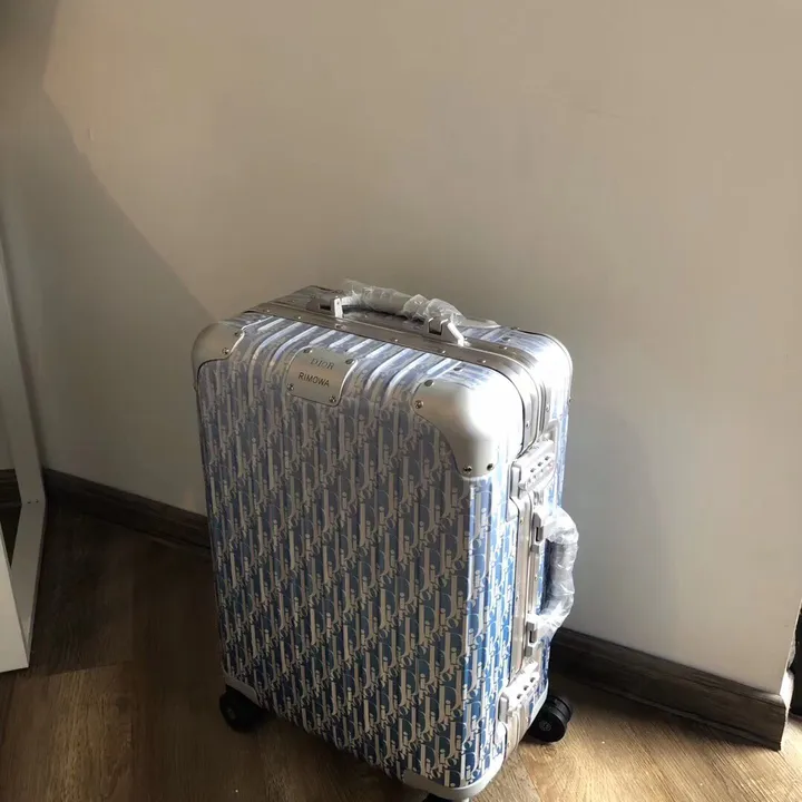 スーパーコピー グッチ スーツケース