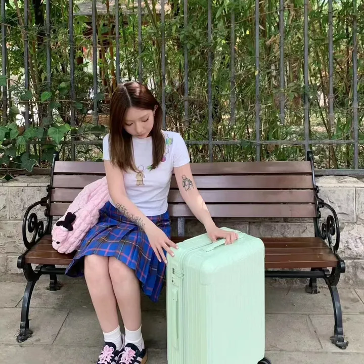 スーパーコピー リモワ スーツケース