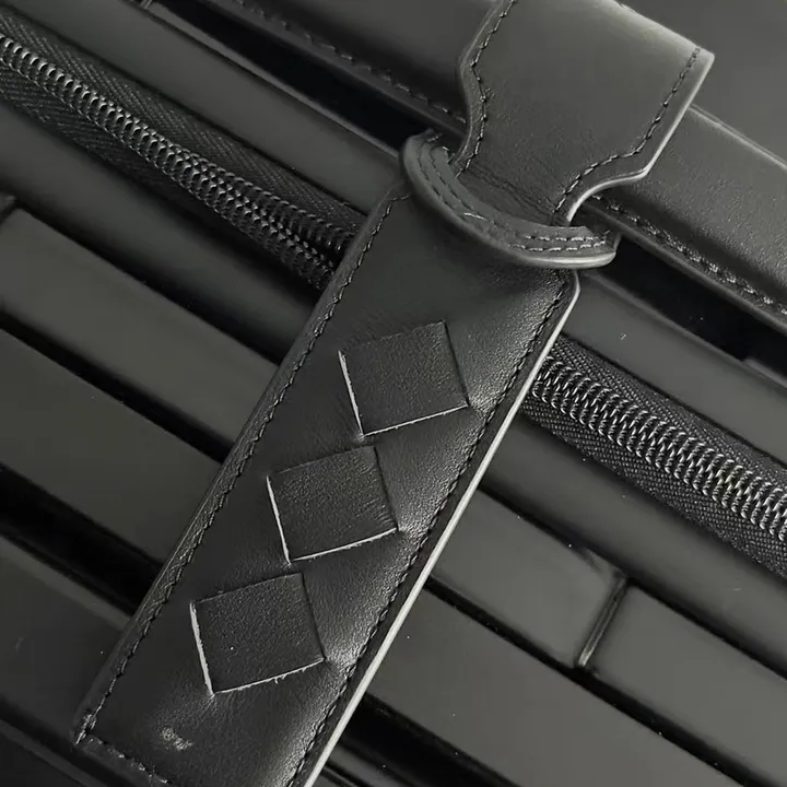 スーパーコピー ボッテガ ヴェネタ スーツケース