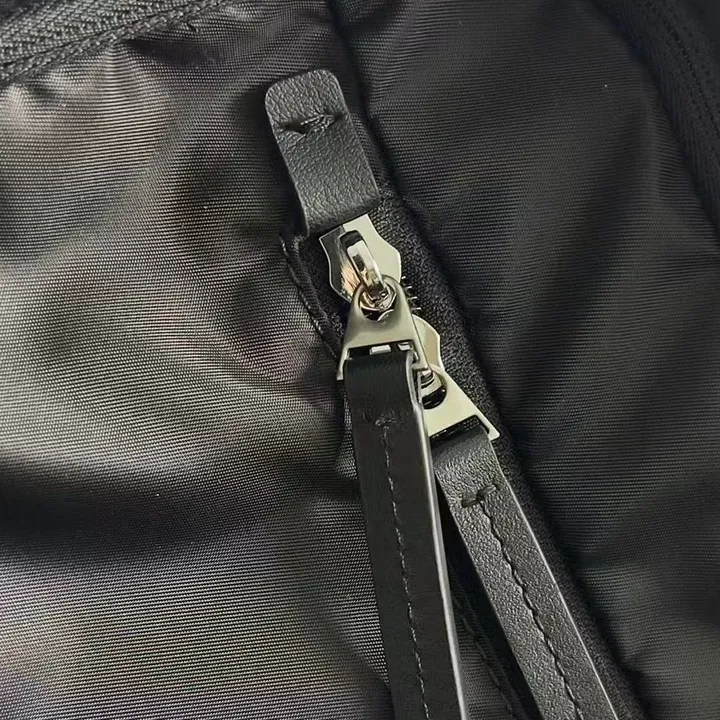 スーパーコピー ボッテガ ヴェネタ スーツケース