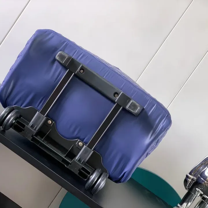 スーパーコピー シャネル スーツケース