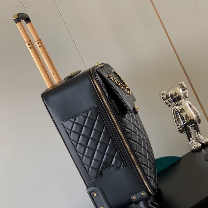 スーパーコピー シャネル スーツケース