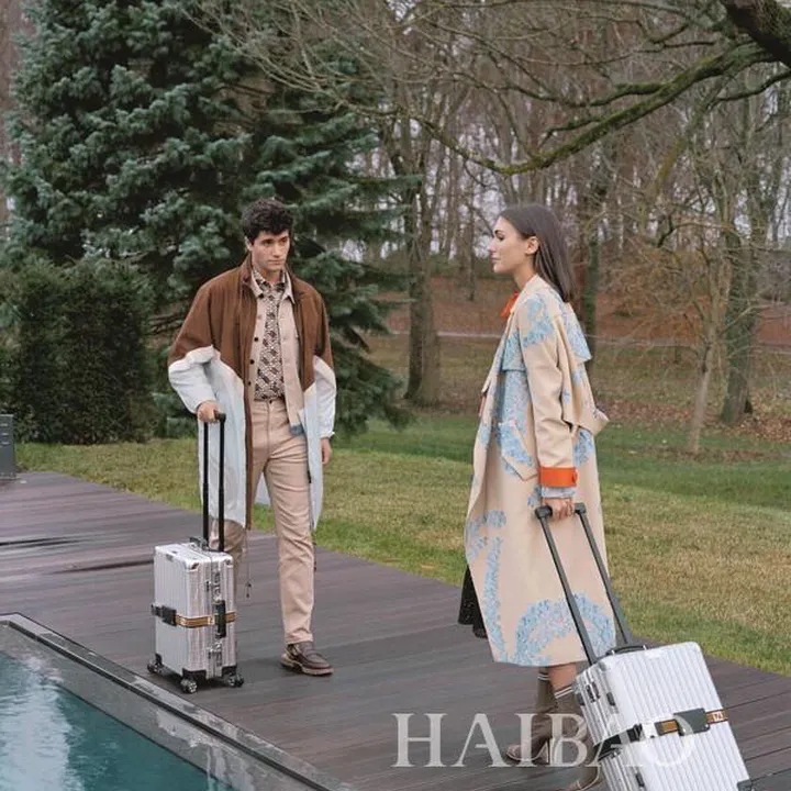 スーパーコピー フェンディ スーツケース