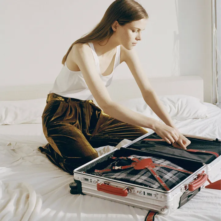 スーパーコピー フェンディ スーツケース