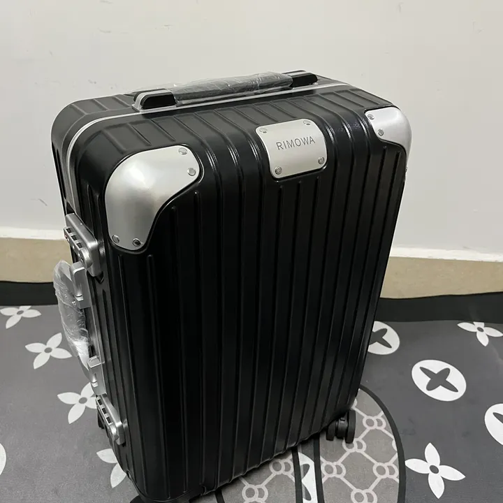 スーパーコピー リモワ スーツケース