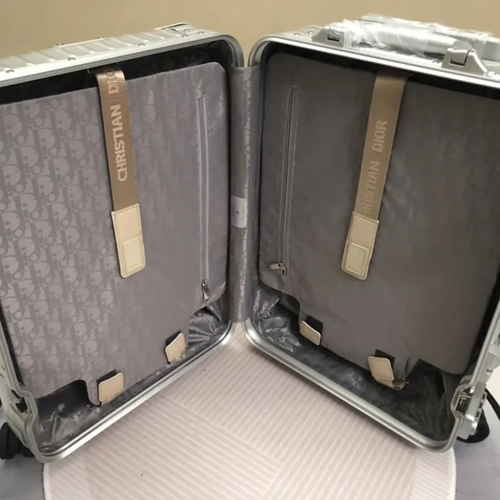 スーパーコピー ディオール スーツケース