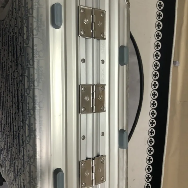 スーパーコピー ディオール スーツケース