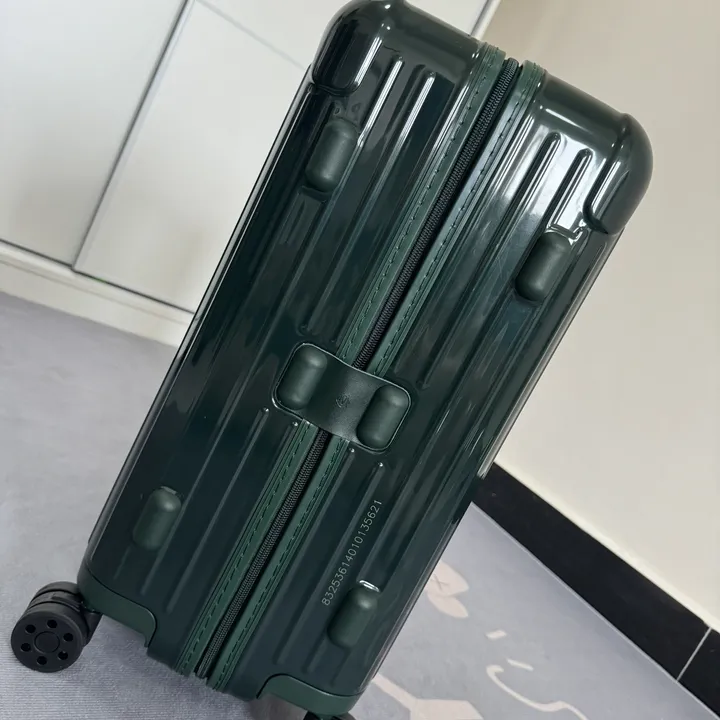 スーパーコピー リモワ スーツケース