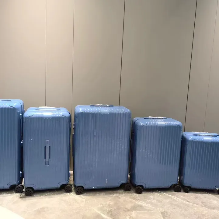 スーパーコピー リモワ スーツケース