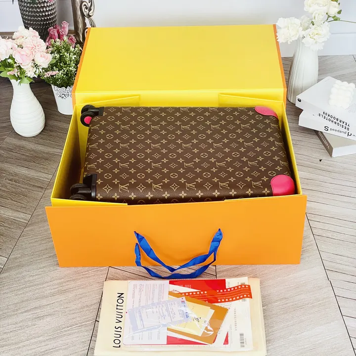 スーパーコピー ルイヴィトン スーツケース