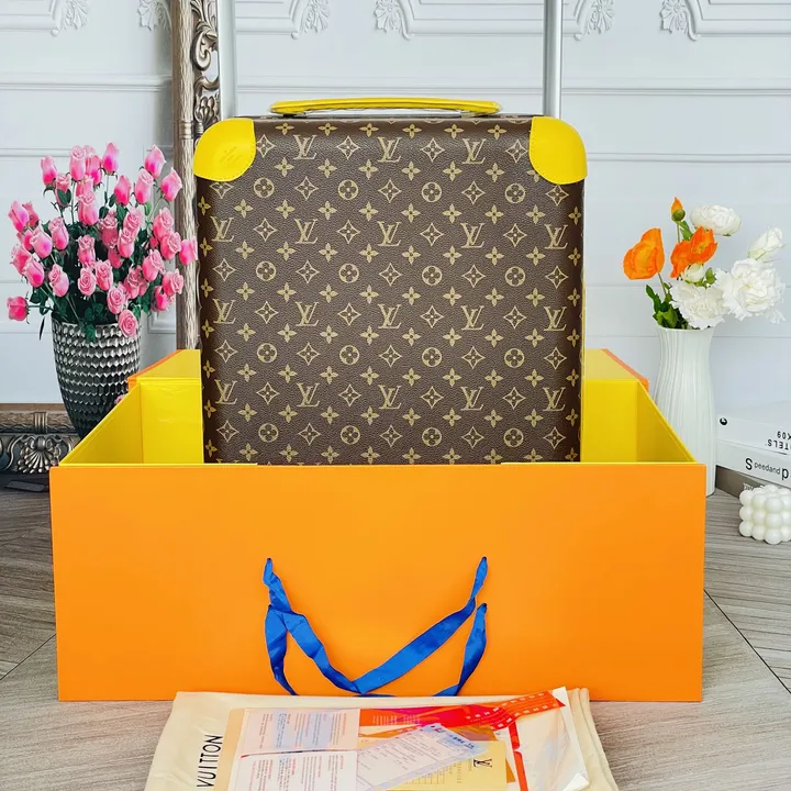 スーパーコピー ルイヴィトン スーツケース