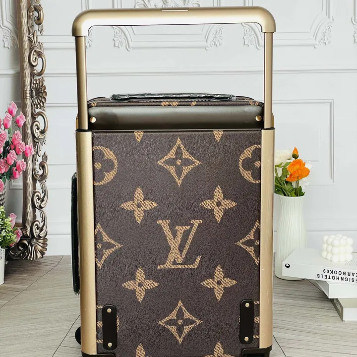 スーパーコピー ルイヴィトン スーツケース