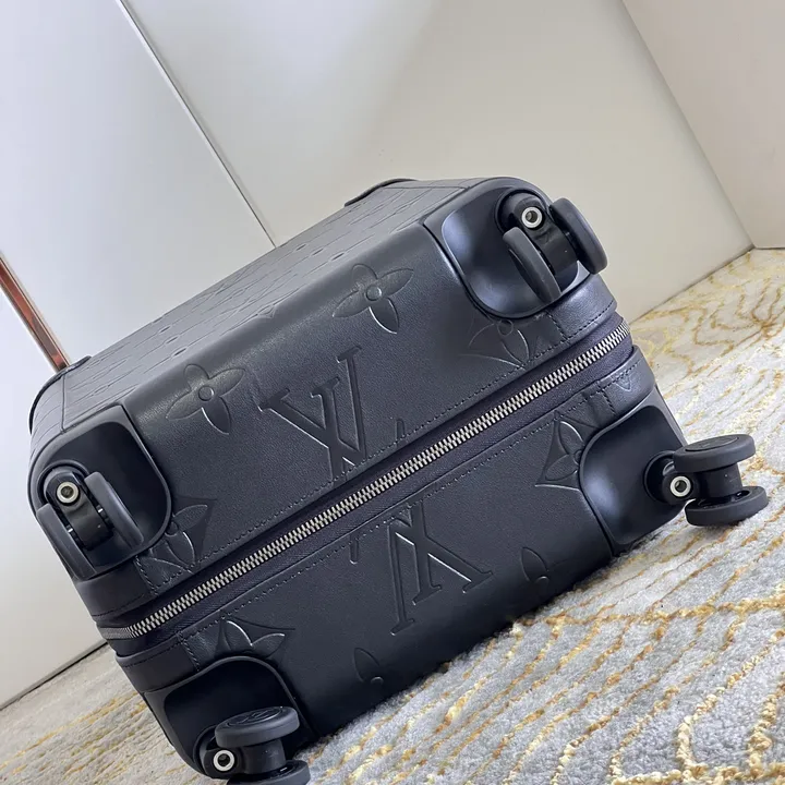 スーパーコピー ルイヴィトン スーツケース