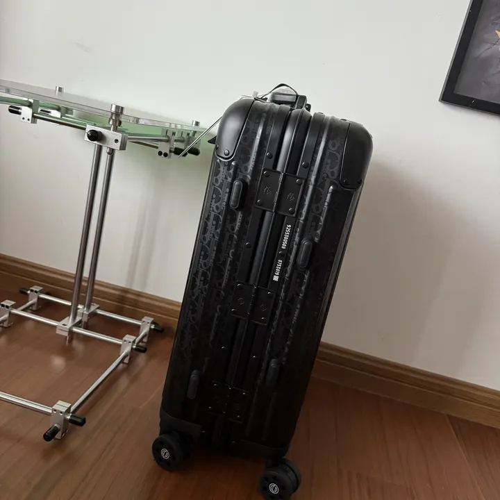 スーパーコピー グッチ スーツケース