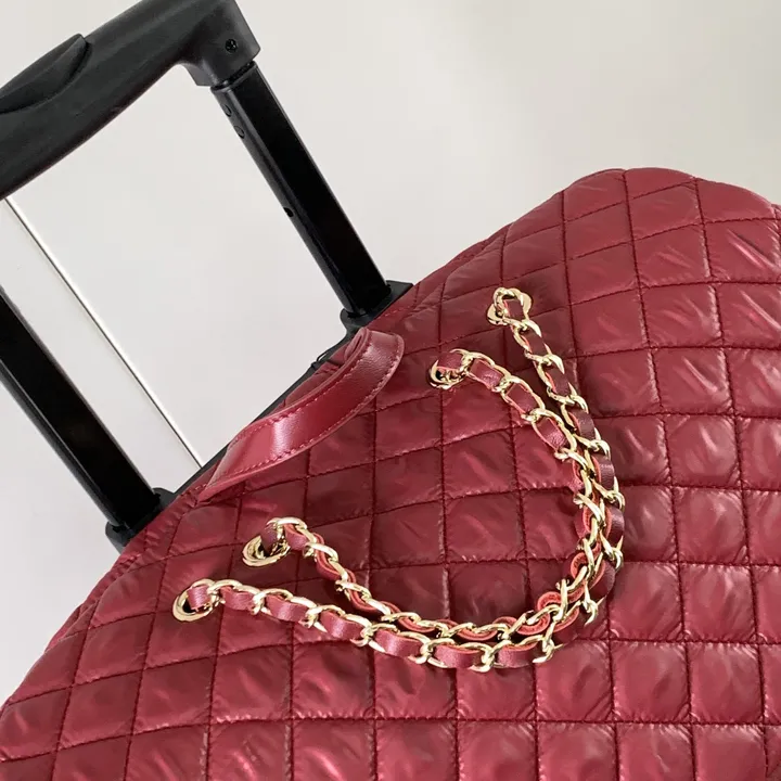 スーパーコピー シャネル スーツケース