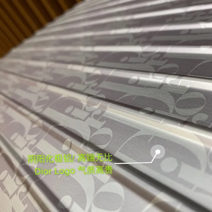 スーパーコピー ディオール スーツケース