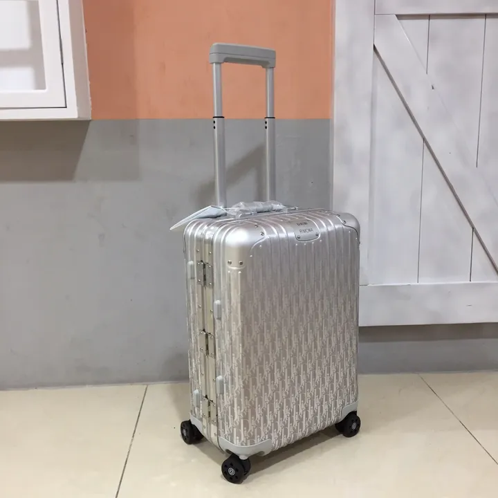 スーパーコピー ディオール スーツケース