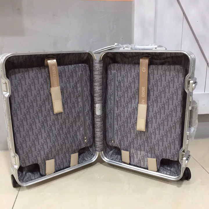 スーパーコピー ディオール スーツケース
