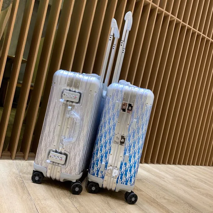 スーパーコピー ディオール スーツケース