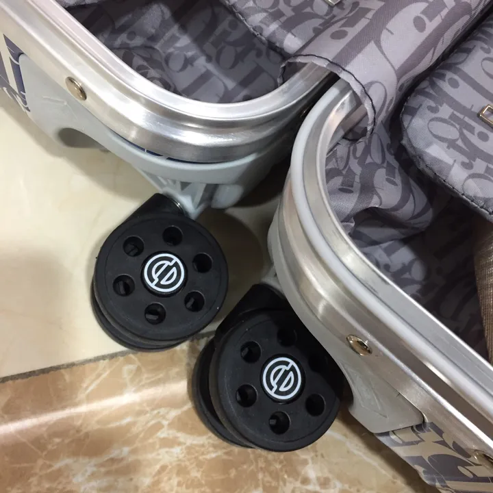 スーパーコピー ディオール スーツケース