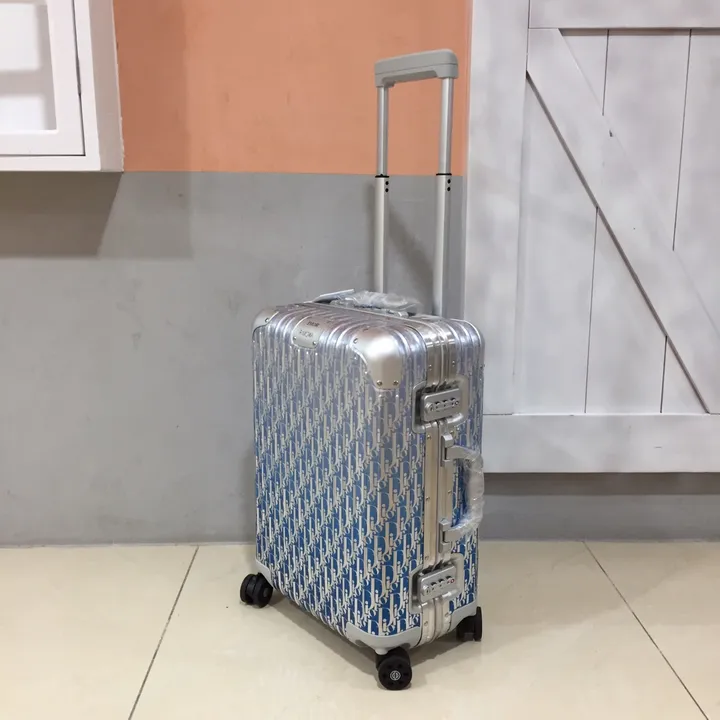 スーパーコピー ディオール スーツケース