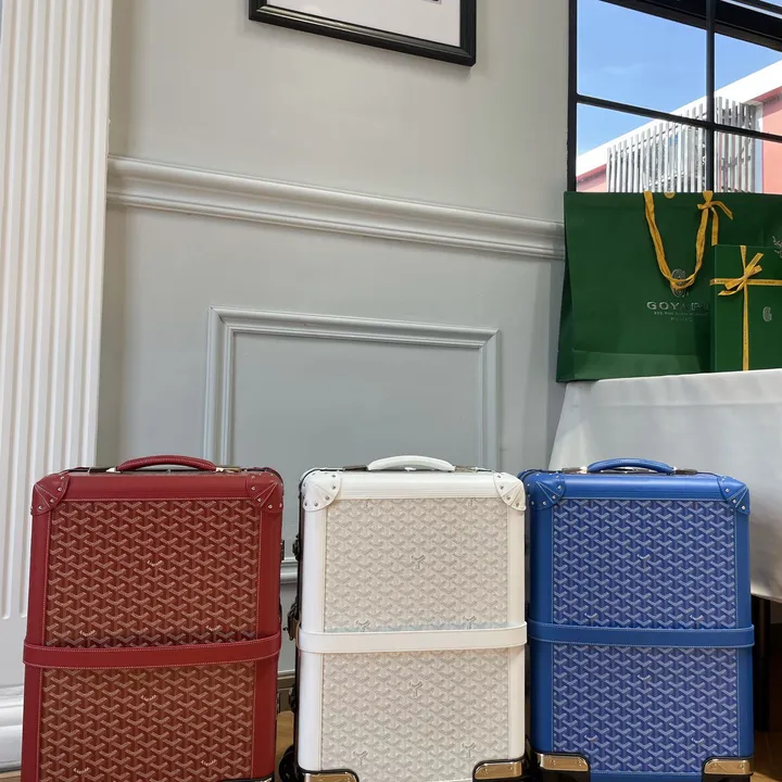 スーパーコピー フェンディ スーツケース