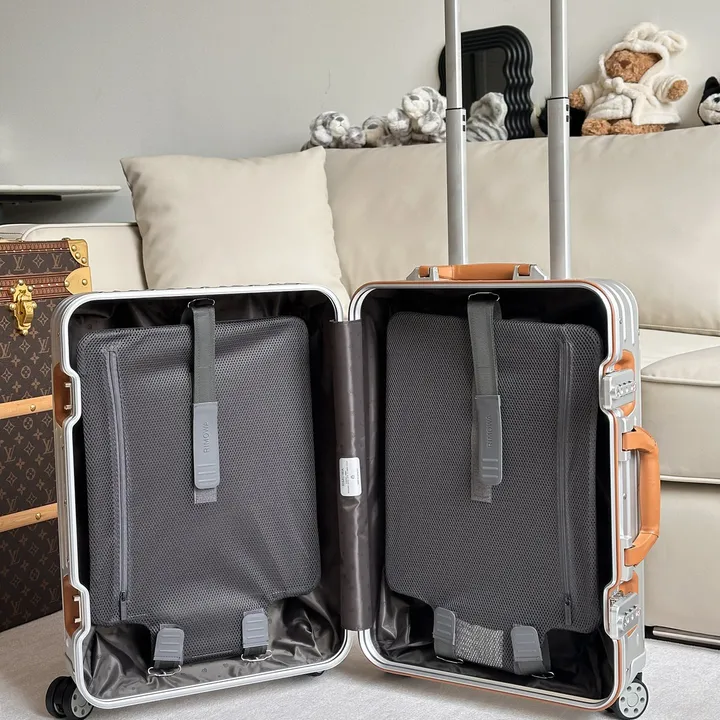 スーパーコピー リモワ スーツケース