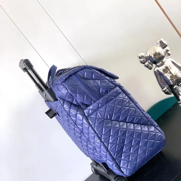 スーパーコピー シャネル スーツケース