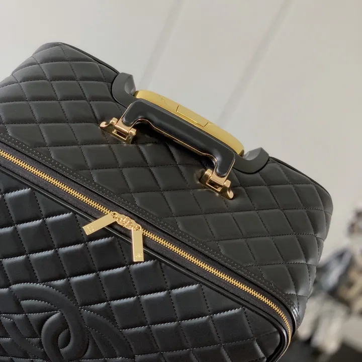 スーパーコピー シャネル スーツケース