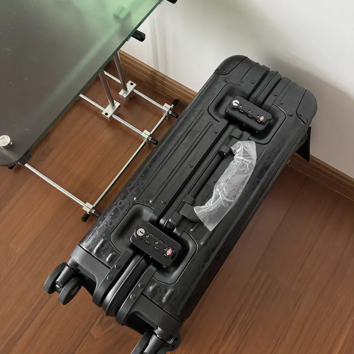 スーパーコピー ディオール スーツケース