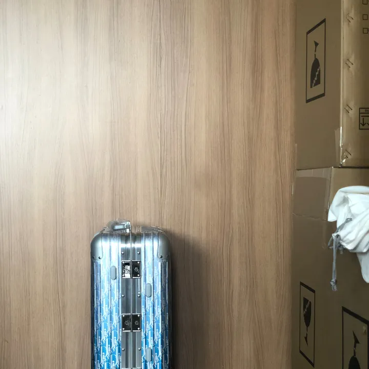 スーパーコピー ディオール スーツケース