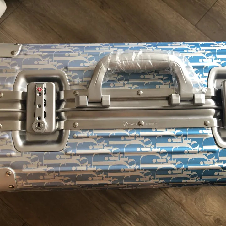 スーパーコピー ディオール スーツケース