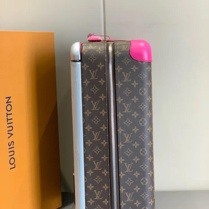 スーパーコピー ルイヴィトン スーツケース