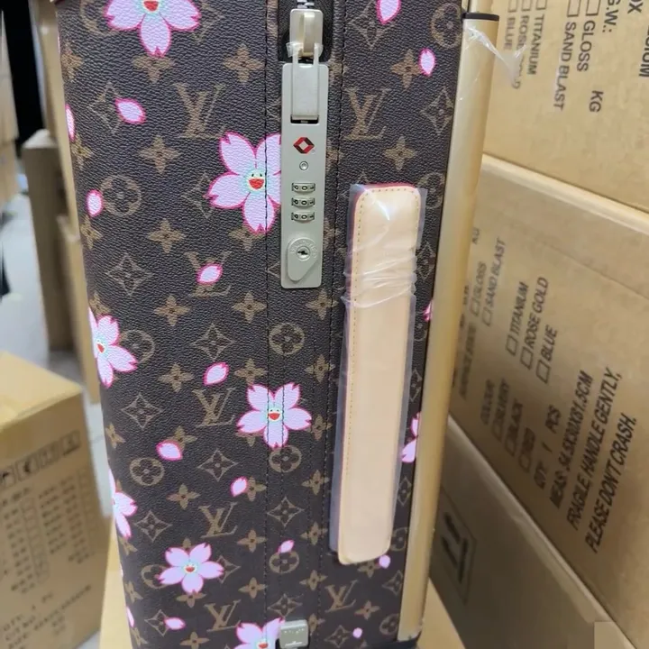 スーパーコピー ルイヴィトン スーツケース