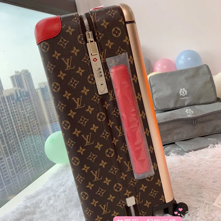 スーパーコピー ルイヴィトン スーツケース