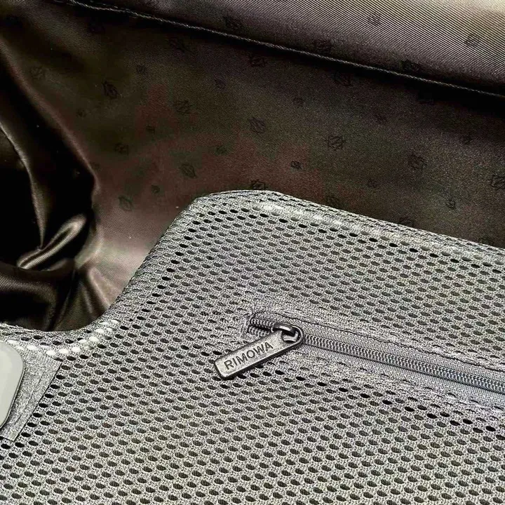 スーパーコピー リモワ スーツケース