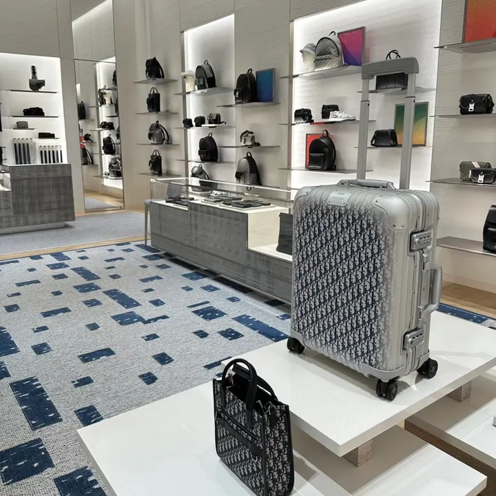 スーパーコピー ディオール スーツケース