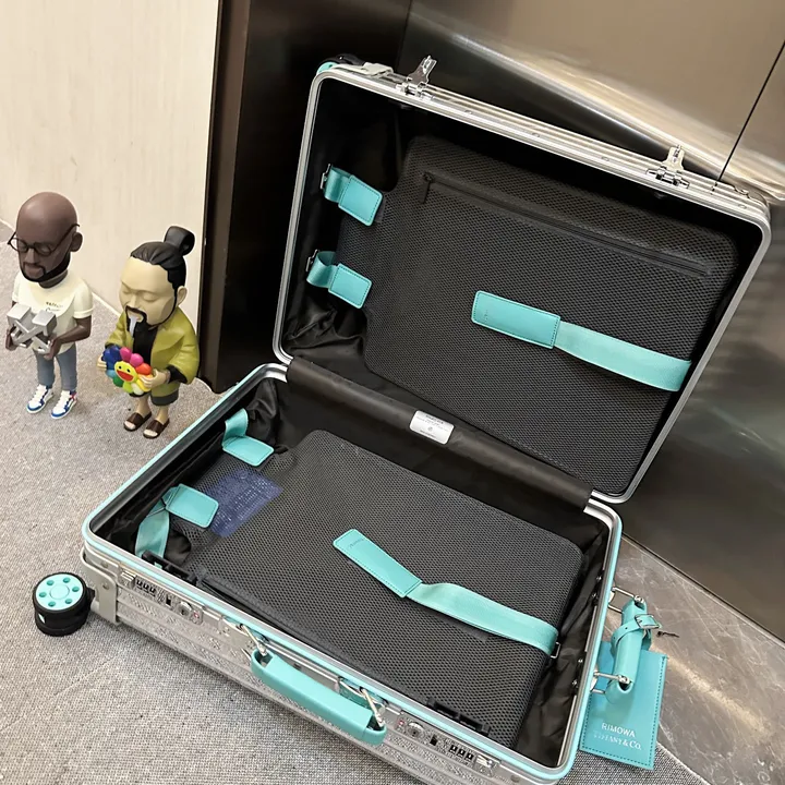 スーパーコピー ティファニー スーツケース