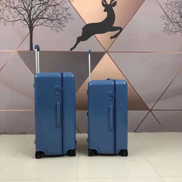 スーパーコピー リモワ スーツケース