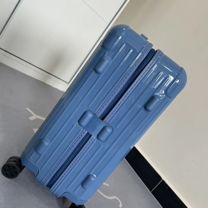 スーパーコピー リモワ スーツケース