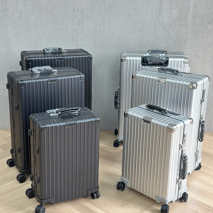 スーパーコピー リモワ スーツケース