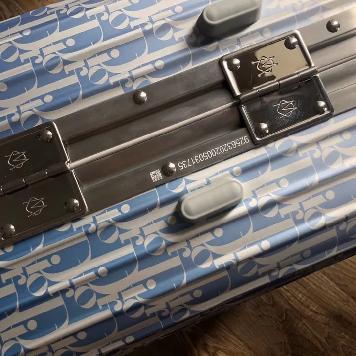 スーパーコピー グッチ スーツケース