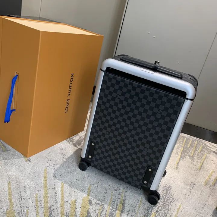 スーパーコピー ルイヴィトン スーツケース