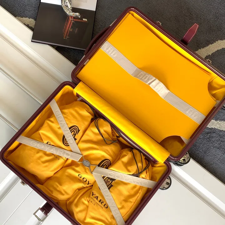 スーパーコピー フェンディ スーツケース