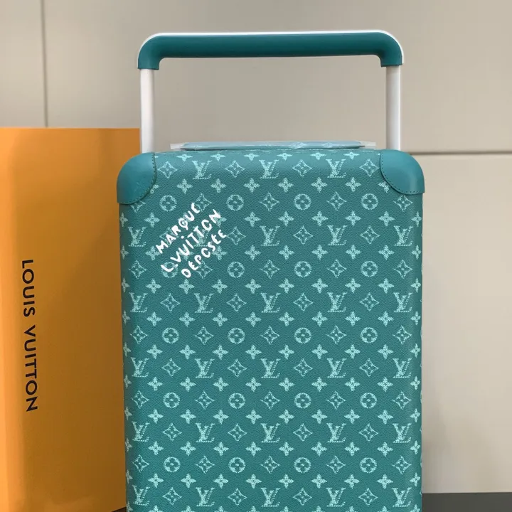 スーパーコピー ルイヴィトン スーツケース