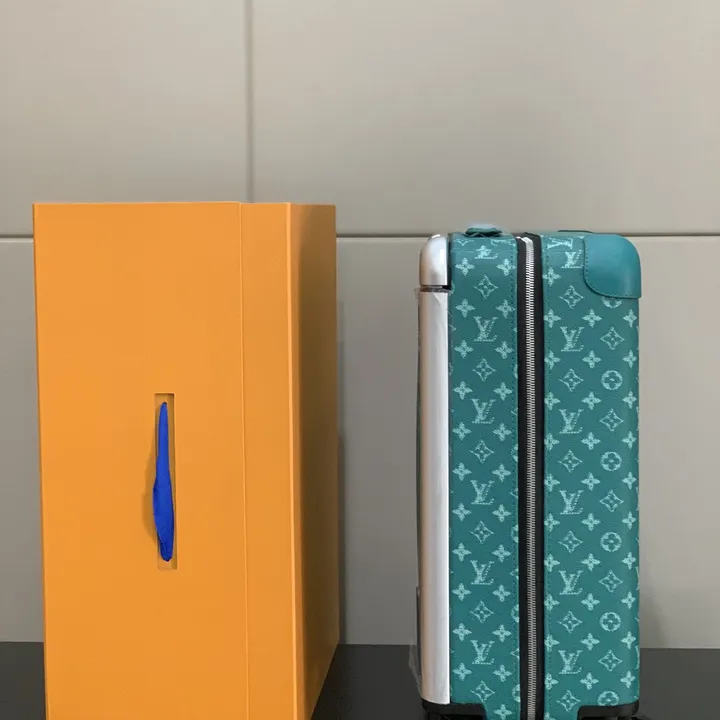 スーパーコピー ルイヴィトン スーツケース