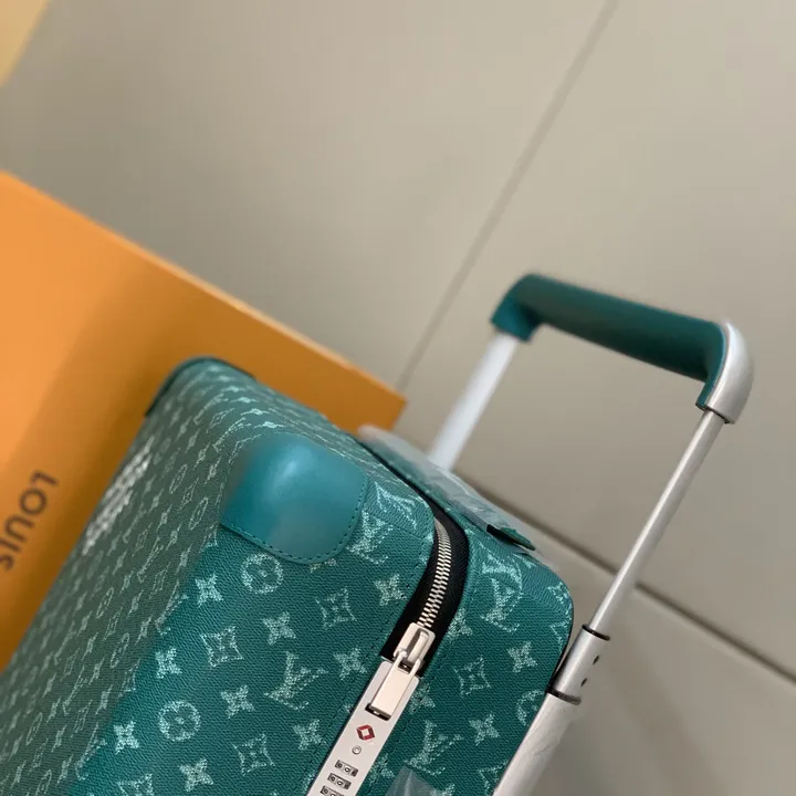 スーパーコピー ルイヴィトン スーツケース